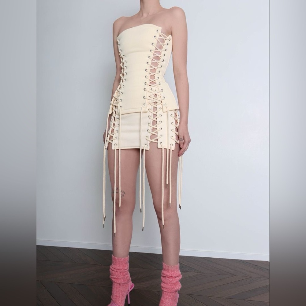 Hidden Cult lace up set